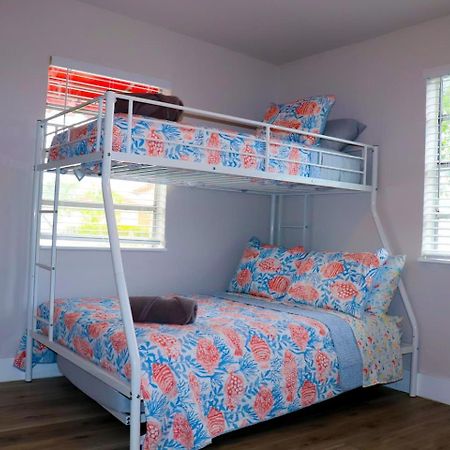 Flamingo Beach House Dania Beach Eksteriør billede